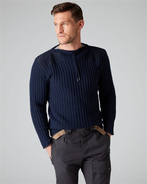 n peal ribbed army sweater.